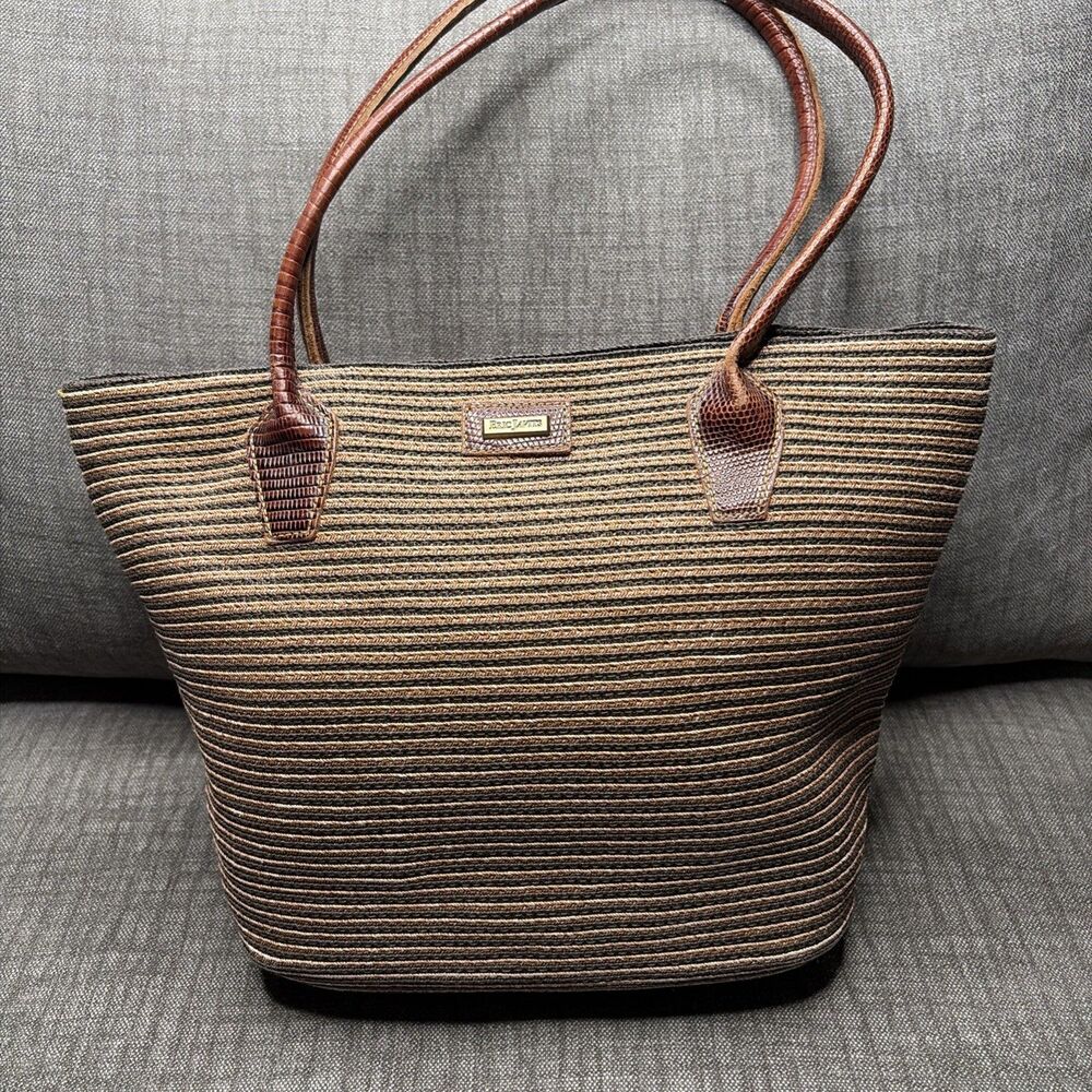 Eric Javits Squishee Shoulder Bag Medium Tote Brown Tan Leather Straps Zip